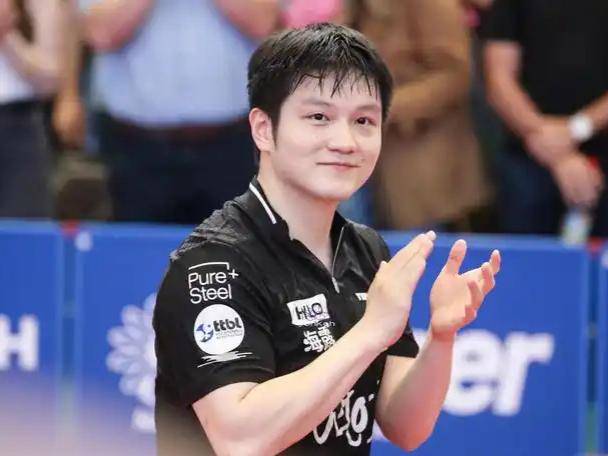 爱游戏网站入口-清晨巴塞罗那备战德甲；状态回暖细节曝光；质疑声仍在；医务组通报恢复(西甲巴塞罗那)