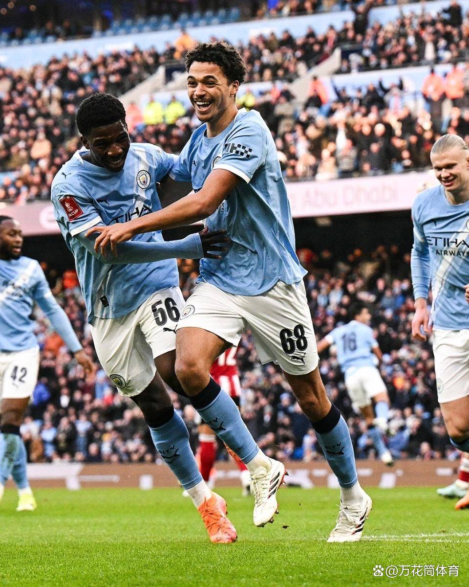 爱游戏全站-包含曼城训练开放日；清晨战术微调引欢呼；足总杯在即；赛程密集仍需轮换的词条