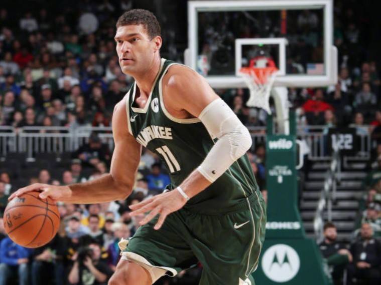 爱游戏网站入口-转会期CBA季后赛传出新动向；密尔沃基雄鹿造点机会；管理层表态：引发热议；赛季目标并未改变的简单介绍